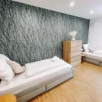 Doreyhome P3 - Modernes Charmantes Apartment *