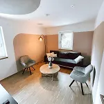 Doreyhome P3 - Modernes Charmantes Apartment